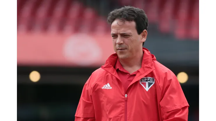 SP - Sao Paulo - 01/03/2020 - Paulista 2020, Sao Paulo x Ponte Preta - Fernando Diniz tecnico do Sao Paulo durante partida contra o Ponte Preta no estadio Morumbi pelo campeonato Paulista 2020. Foto: Marcello Zambrana/AGIF