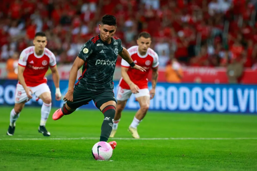 Alcaraz jogador do Flamengo