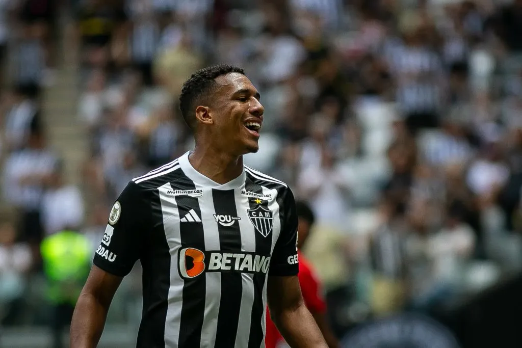 Palacios pode deixar o Galo para defender o Vasco em 2025 – Foto: Fernando Moreno/AGIF