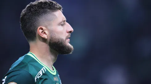 Ze Rafael, jogador do Palmeiras durante partida contra o Cruzeiro no estadio Arena Allianz Parque pelo campeonato Brasileiro A 2023. Foto: Ettore Chiereguini/AGIF