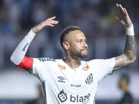 Santos retira armário de Neymar para leilão beneficente