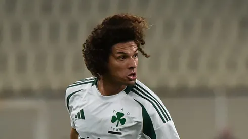 Willian Arão em ação pelo Panathinaikos - Foto: Milos Bicanski/Getty Images