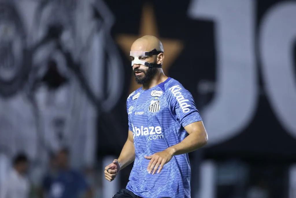 Thaciano ainda não deslanchou pelo Santos. Foto: Reinaldo Campos/AGIF