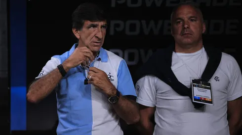Gustavo Costas, técnico do Racing, durante partida contra o Corinthians na Arena Corinthians pela Copa Sul-Americana 2024. Foto: Ettore Chiereguini / AGIF