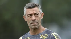 Pedro Caixinha tem um desfalque pelo Paulistão.
