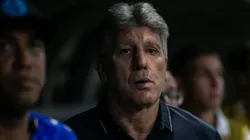 Renato Gaúcho, ex-técnico do Grêmio, durante partida contra o Atlético-MG na Arena MRV pelo Campeonato Brasileiro A 2024. Foto: Fernando Moreno / AGIF