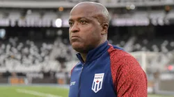 Ex-atacante da equipe rubro-negra, Reinaldo precisa vencer sua equipe para levar o Maricá a Taça Rio