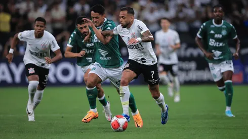 Maycon, jogador do Corinthians durante partida contra o Guarani no estadio Arena Corinthians pelo campeonato Paulista 2024. Foto: Ettore Chiereguini/AGIF