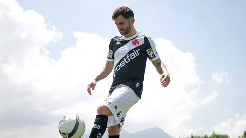 Garré foi anunciado oficialmente pelo Vasco. Foto: Matheus Lima/Vasco