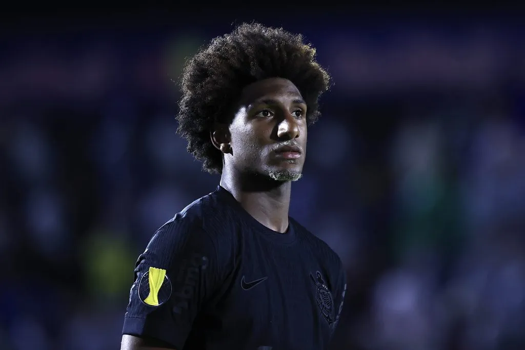 SP – BRAGANCA PAULISTA – 16/01/2025 – PAULISTA 2025, BRAGANTINO X CORINTHIANS – Talles Magno jogador do Corinthians durante partida contra o Bragantino no estadio Nabi Abi Chedid pelo campeonato Paulista 2025. Foto: Marcello Zambrana/AGIF