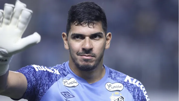 João Paulo durante aquecimento no Paulistão