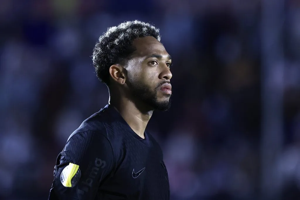 SP – BRAGANCA PAULISTA – 16/01/2025 – PAULISTA 2025, BRAGANTINO X CORINTHIANS – Jose Martinez jogador do Corinthians durante partida contra o Bragantino no estadio Nabi Abi Chedid pelo campeonato Paulista 2025. Foto: Marcello Zambrana/AGIF