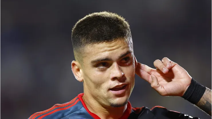 Gabriel Pec durante jogo do Los Angeles pela MLS.