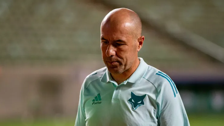 Treinador chegou recentemente ao clube mineiro