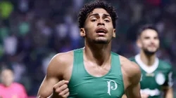 Luighi em ação pelo Palmeiras - Foto: Marcello Zambrana/AGIF