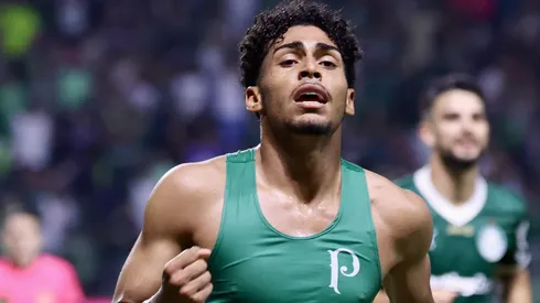 Luighi em ação pelo Palmeiras - Foto: Marcello Zambrana/AGIF