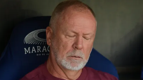 Mano Menezes, técnico do Fluminense durante partida contra o Nova Iguacu no estadio Maracana pelo campeonato Carioca 2025. Foto: Thiago Ribeiro/AGIF
