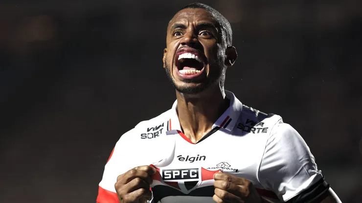 André Silva brilhou e fez dois gols -