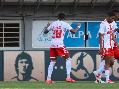 Torcida do Inter celebra vitória, mas exige contratações