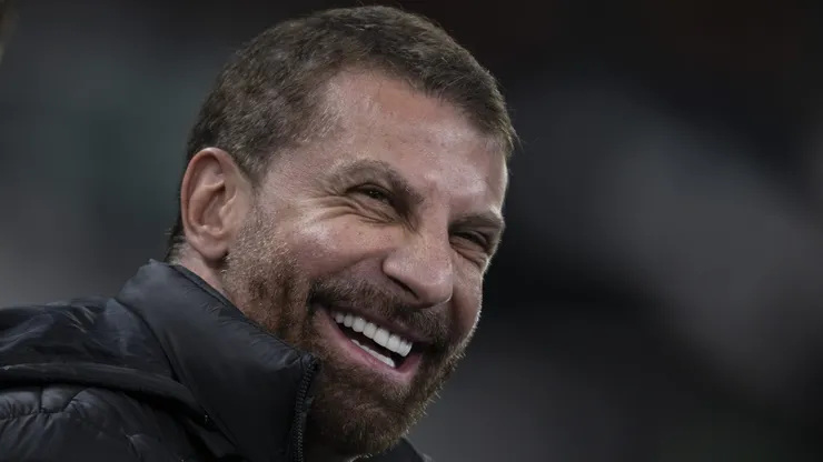 Pedrinho durante partida entre Fluminense e Vasco, pelo Brasileirão 2024.