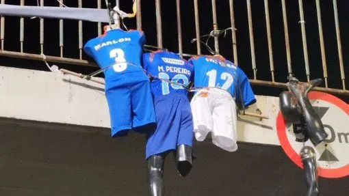 Torcida do Cruzeiro protesta. Reprodução X