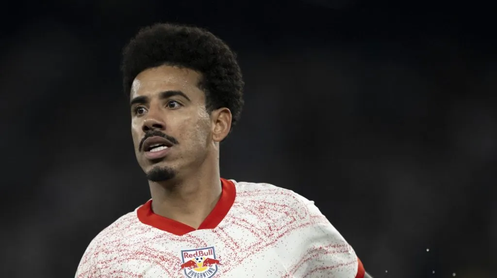 Foto: Jorge Rodrigues/AGIF – Meio-campista pode chegar ao Palmeiras para reforçar o time de Abel.