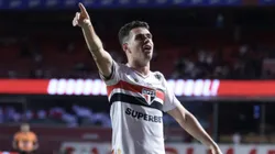 Oscar, do Sao Paulo comemora seu gol durante partida contra o Mirassol, no Morumbis pelo Campeonato Paulista 2025. Foto: Marcello Zambrana / AGIF