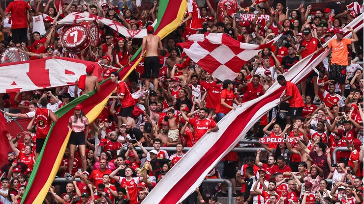 Torcida colorada já se prepara para confirmarem presença na partida de volta