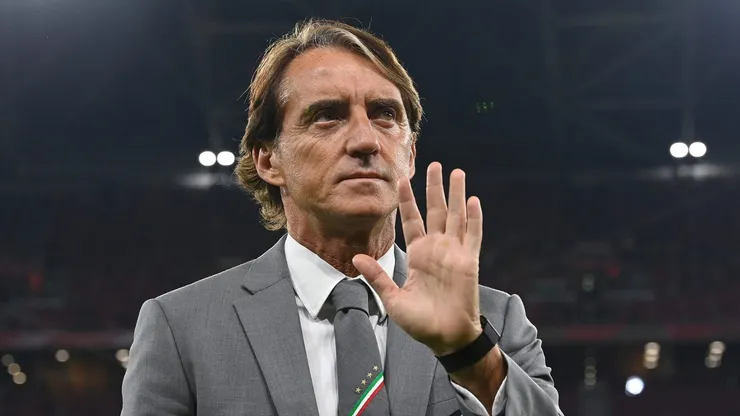 Roberto Mancini está livre no mercado e negocia com Textor para assumir Botafogo