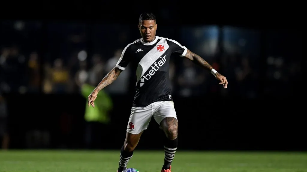 Zé Gabriel no Vasco. Foto: Thiago Ribeiro/AGIF