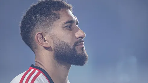 Pablo, do Flamengo, está buscando novos ares em meio a fim de contrato no Rio de Janeiro - Foto: Heber Gomes/AGIF