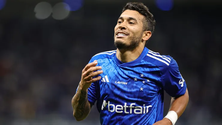 Cruzeiro bate o martelo sobre saída de William. Foto: Gilson Lobo/AGIF