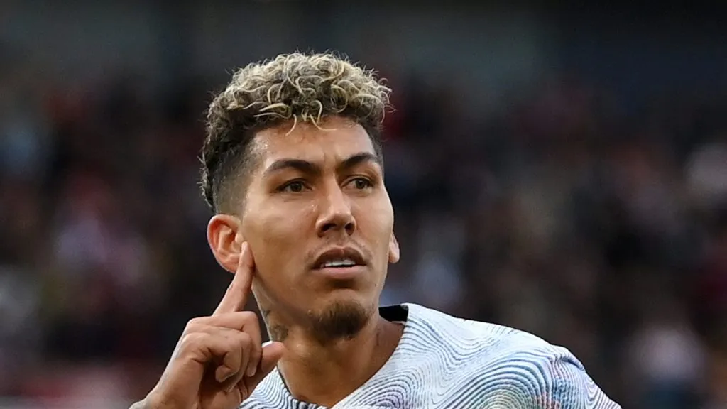 Foto: Justin Setterfield/Getty Images – Ex-Liverpool, o astro busca sair do futebol saudita e o Fla acompanha a situação de longe.