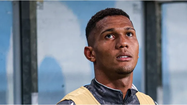 Adriel tem contrato até dezembro com Imortal.