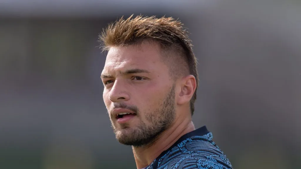 Foto: Liamara Polli/AGIF – Grando tem contrato até 2026, mas pode sair do Grêmio.