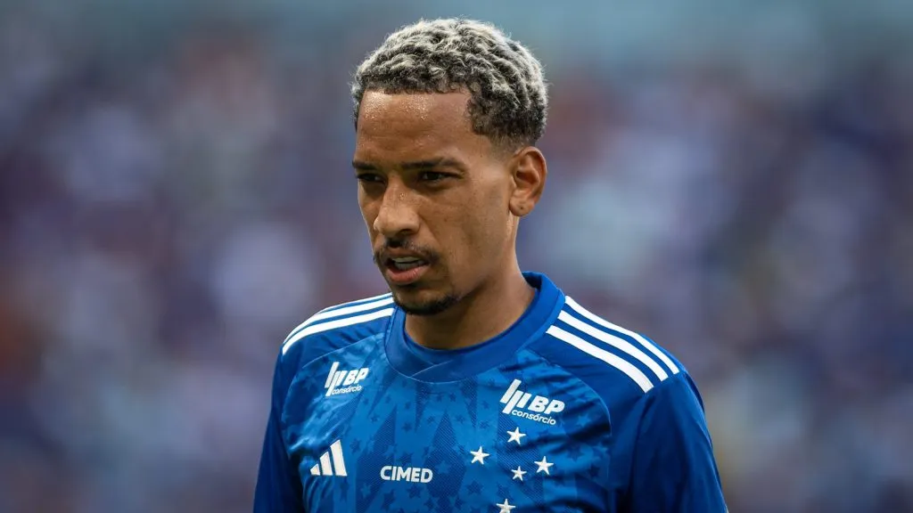 Matheus Pereira em jogo do Mineiro