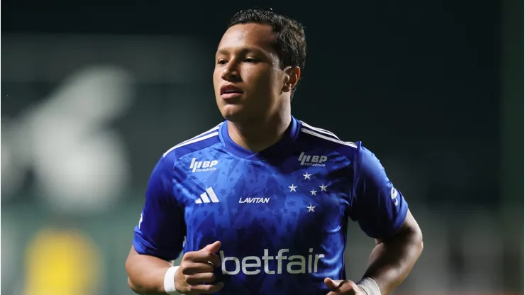 Marlon corria risco de deixar Cruzeiro na janela e direção tomou decisão drástica nesta 3ª