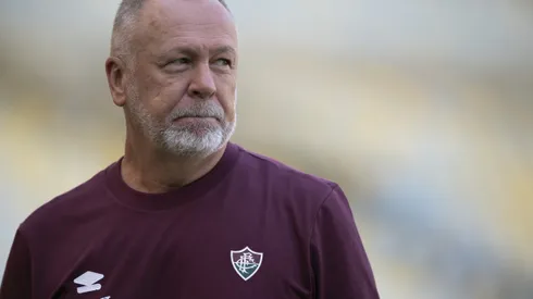 Mano Menezes técnico do Fluminense durante partida contra o Nova Iguaçu no estádio Maracanã pelo campeonato Carioca 2025. Foto: Jorge Rodrigues/AGIF