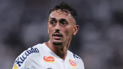 Diego Pituca tem contrato no Santos até o fim de 2027 - Foto: Ettore Chiereguini/AGIF