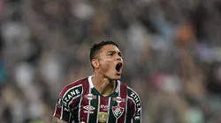 Thiago Silva jogador do Fluminense comemora vitória ao final da partida contra o Grêmio no estádio Maracanã pelo campeonato Copa Libertadores 2024. Foto: Thiago Ribeiro/AGIF