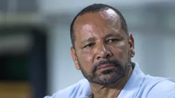 Neymar pai em jogo do Peixe na Vila Belmiro.