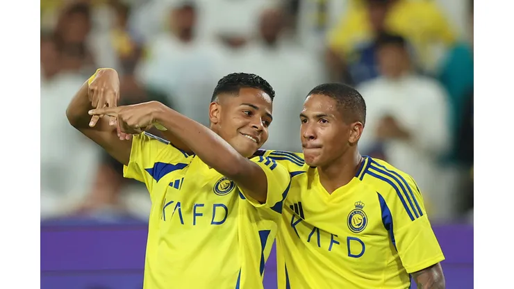Wesley fez parceria com Ângelo por pouco tempo no Al-Nassr e será emprestado ao Botafogo - Foto: Yasser Bakhsh/Getty Images