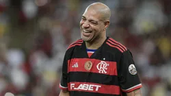 Adriano acabou não voltando para o Flamengo, time do coração.