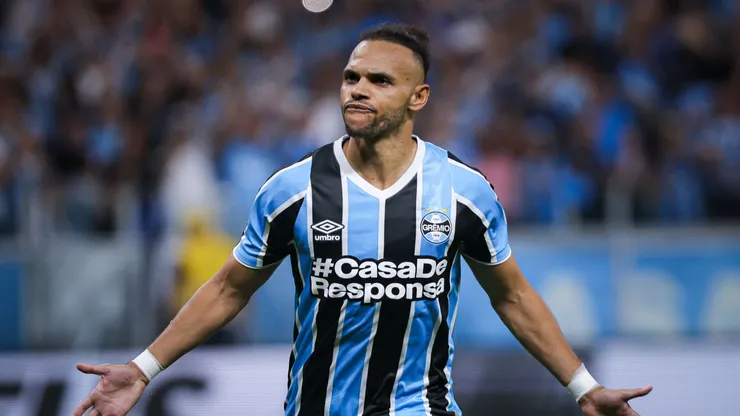 Braithwaite é um dos artilheiros do Grêmio na temporada. Foto: Maxi Franzoi/AGIF