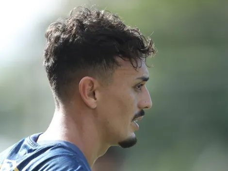 Pituca quer continuar no Santos e recuperar seu espaço