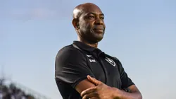 Cláudio Caçapa técnico do Botafogo durante partida contra o Vasco no estádio São Januário pelo campeonato Carioca 2025. Foto: Thiago Ribeiro/AGIF