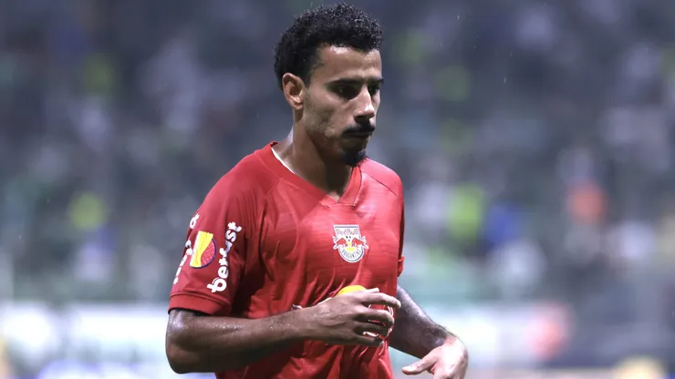 Lucas Evangelista está encaminhado com o Verdão, mas negociação tem mudança