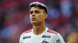 Luiz Araújo, atacante camisa 7 do Clube de Regatas do Flamengo