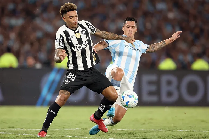 Botafogo perdeu para o Racing na ida da Recopa. Foto: Vitor Silva/Botafogo