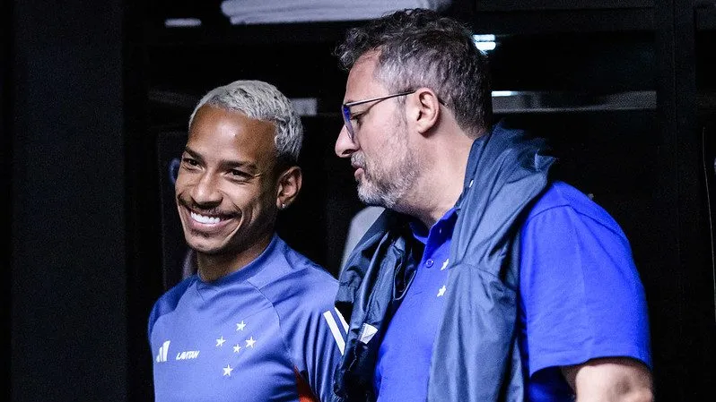 Matheus Pereira e Mattos no Cruzeiro. Foto: Gustavo Aleixo/Cruzeiro